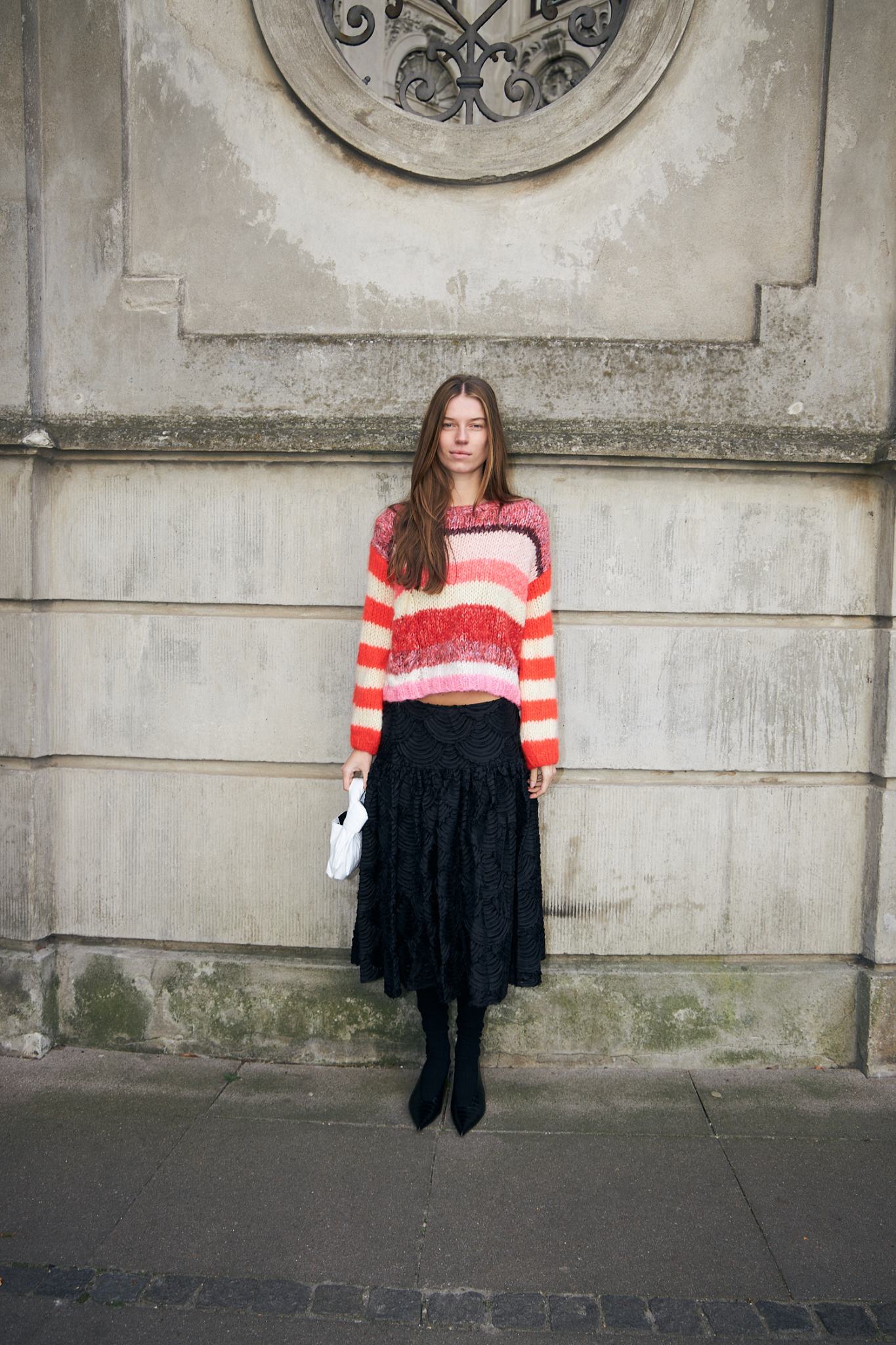 NAOMI - 199 BLACK