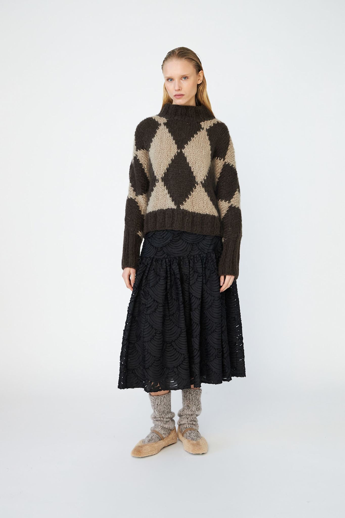NAOMI - 199 BLACK
