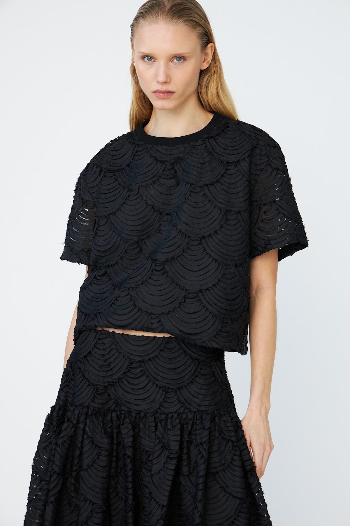 NAIME - 199 BLACK