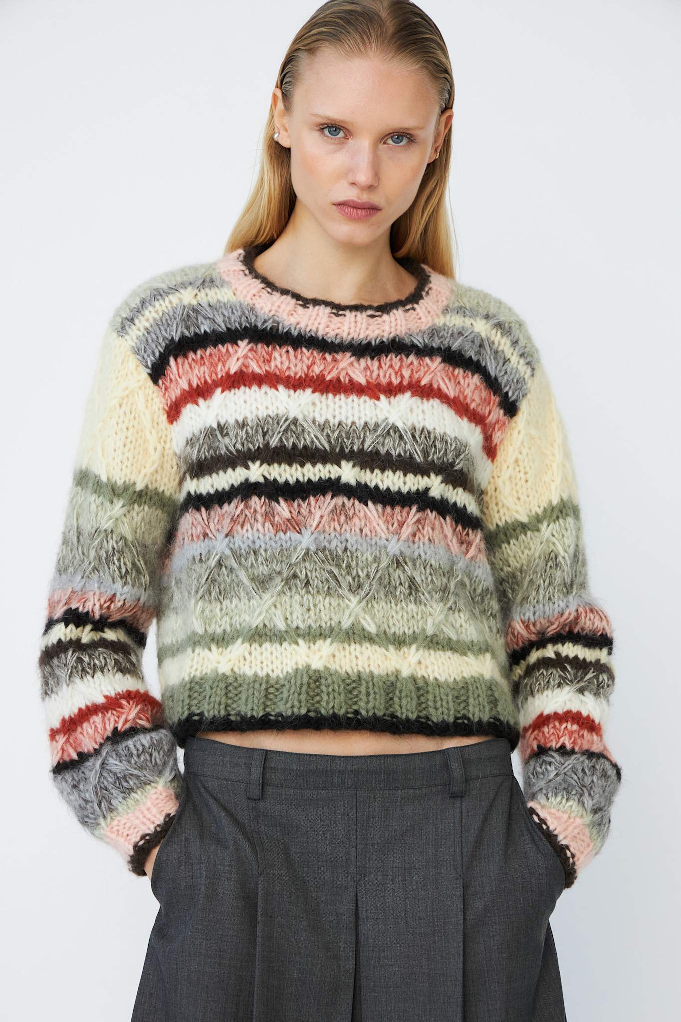 BELLA - 993 WOODEN