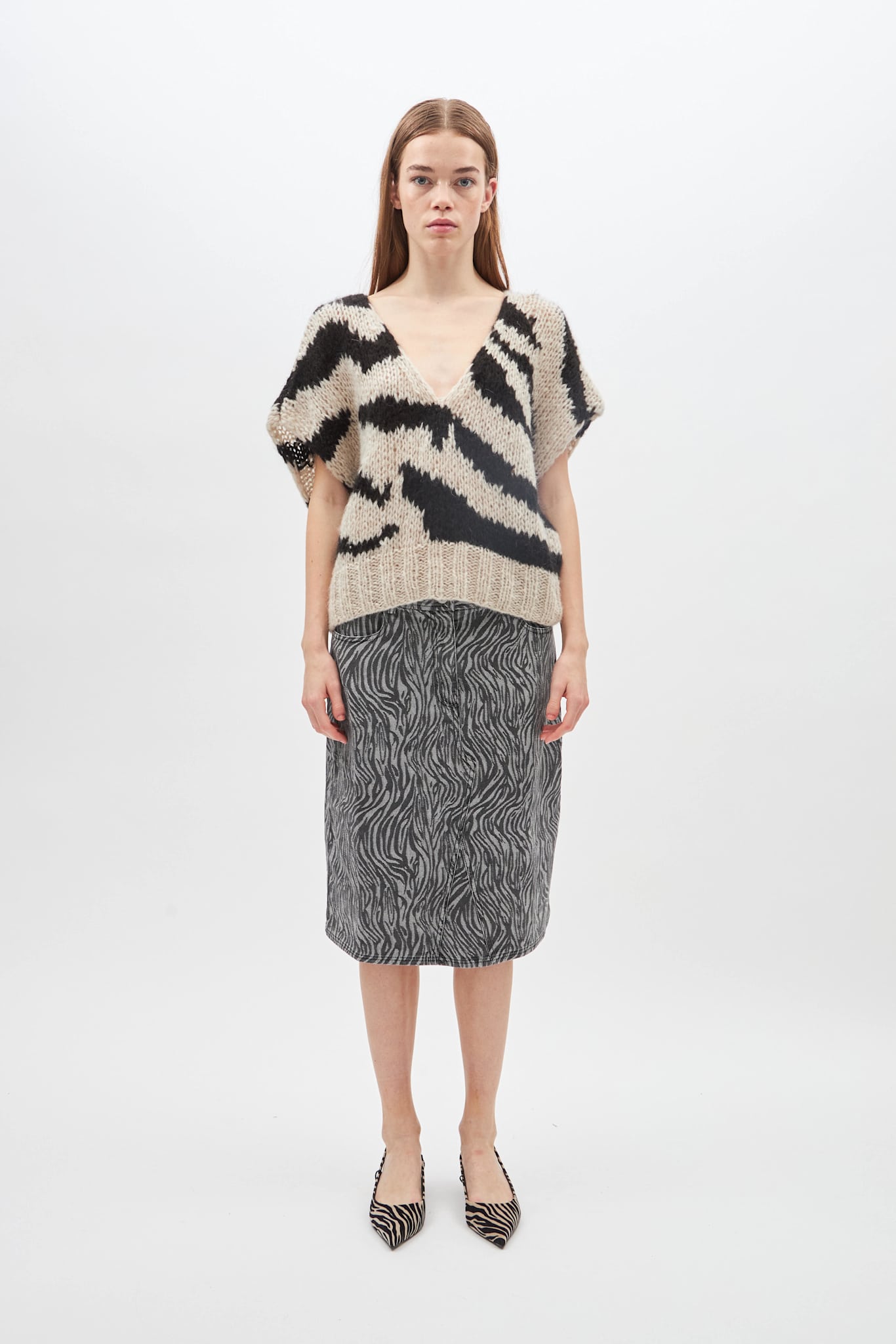 CAPRI ZEBRA - 199 BLACK