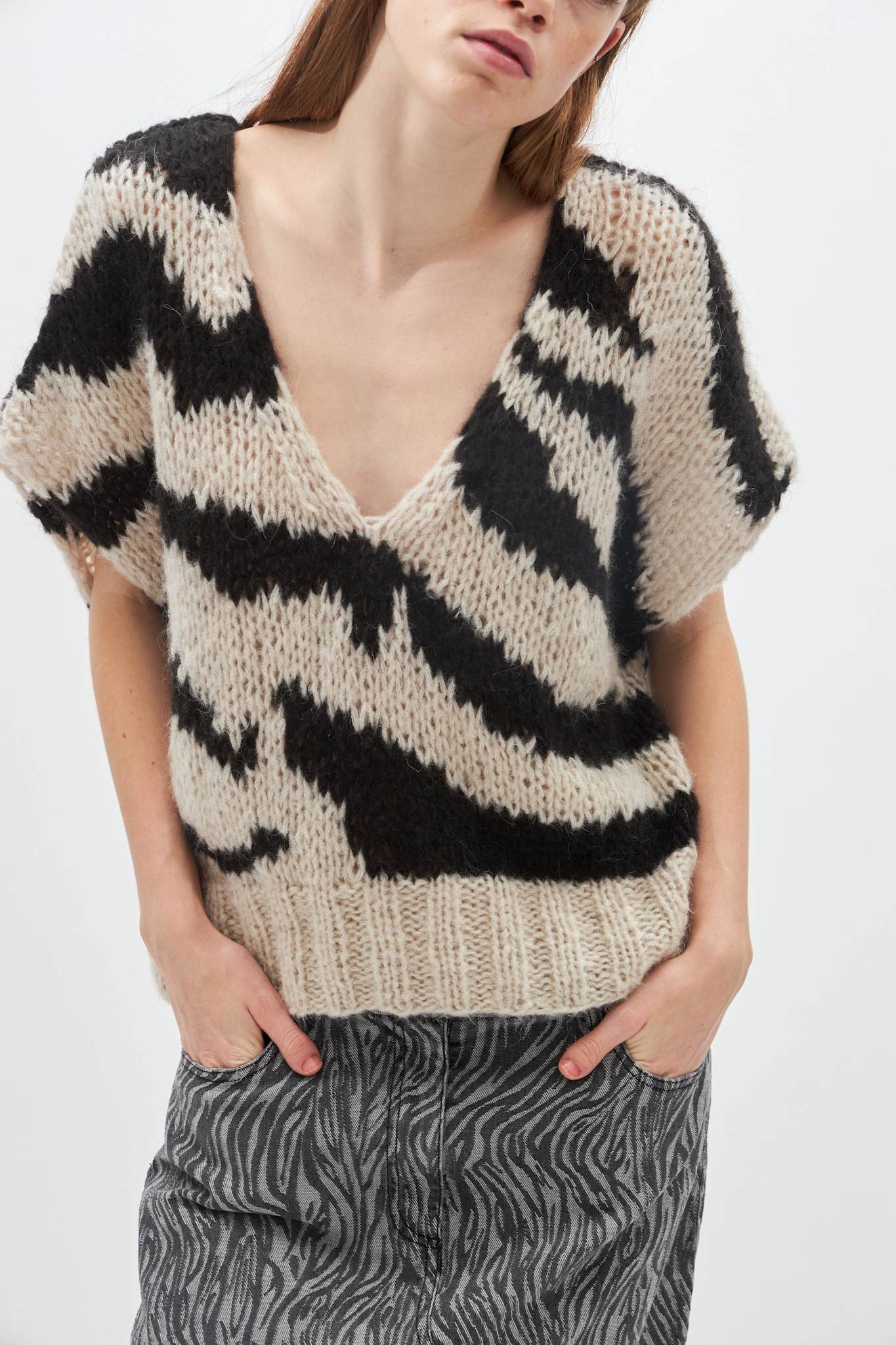 CAPRI ZEBRA - 199 BLACK