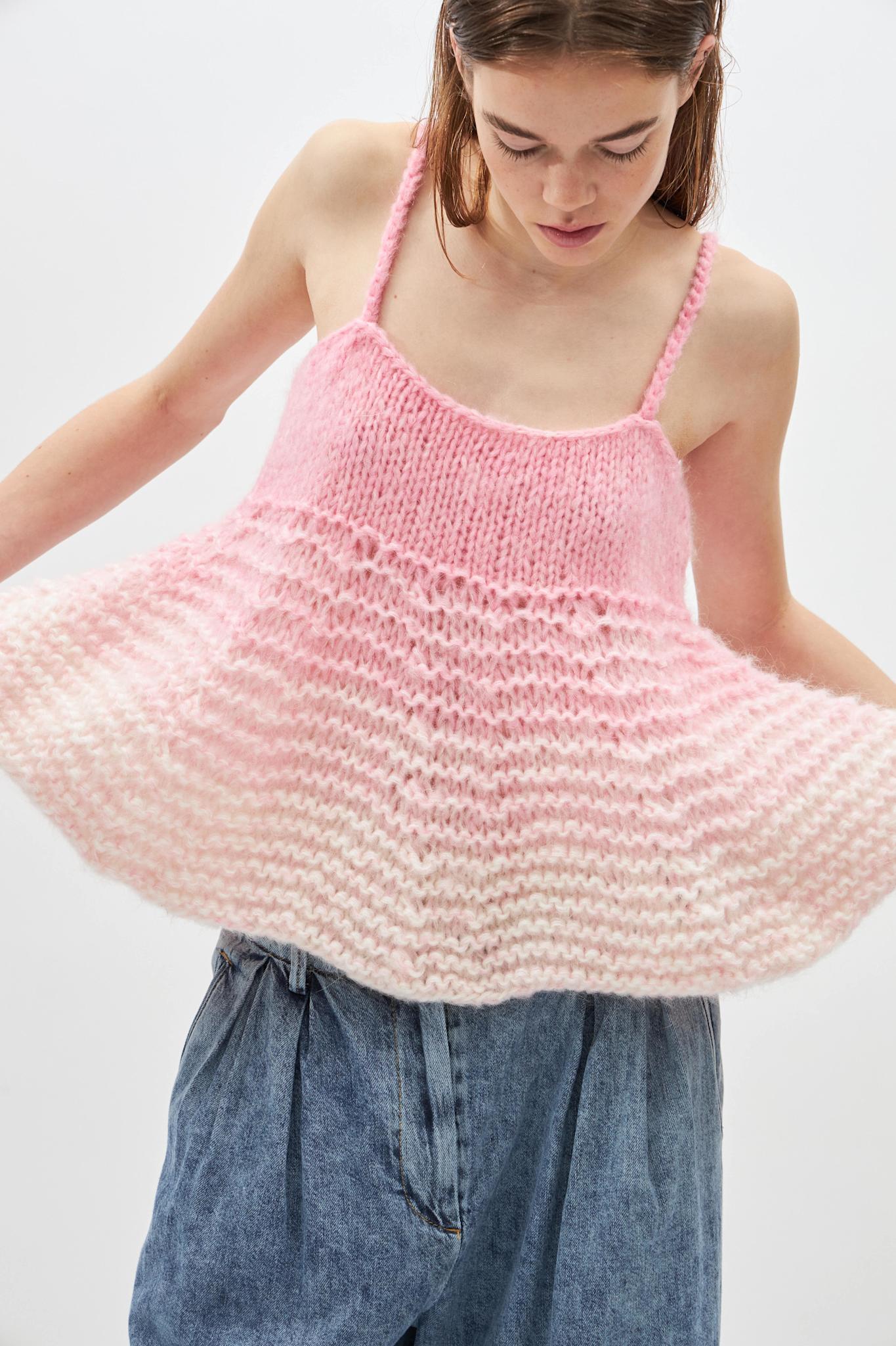 VESPER - 919 PINK - DawnxDare.com