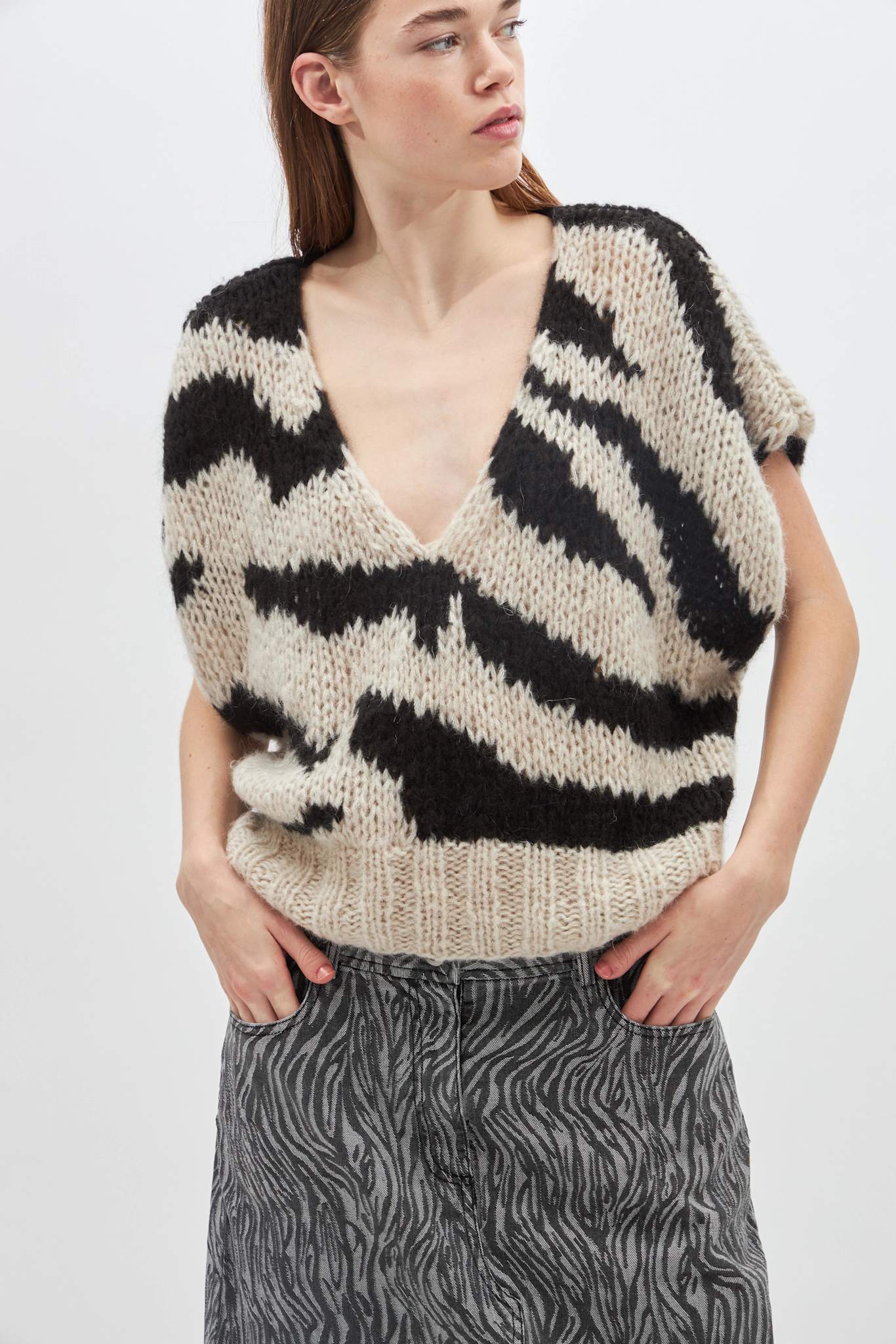 CAPRI ZEBRA - 199 BLACK