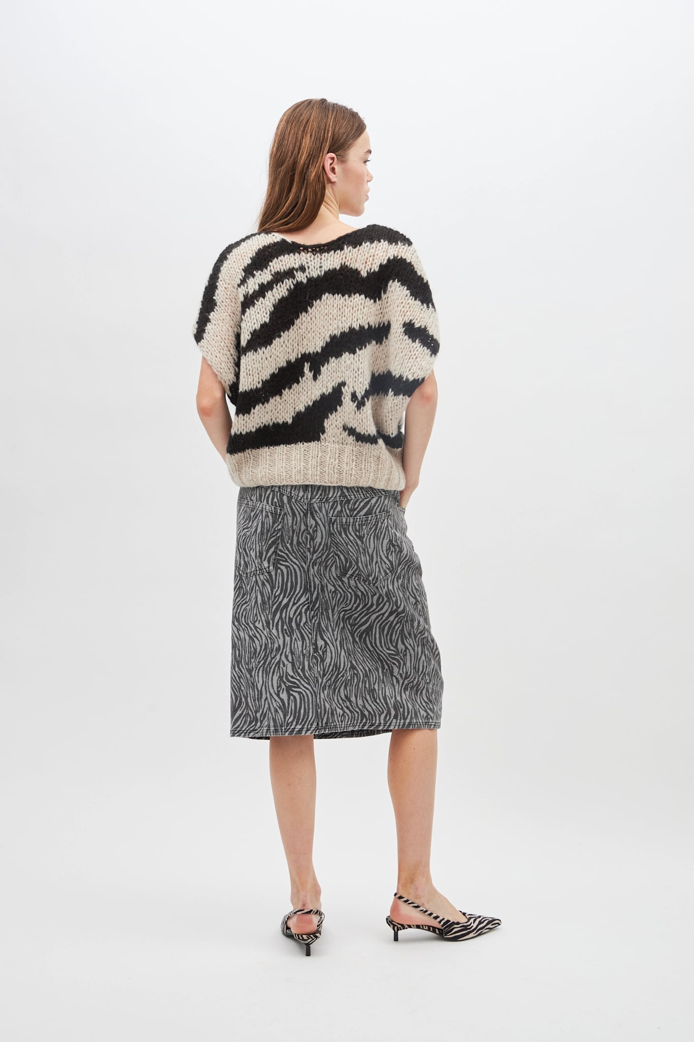 CAPRI ZEBRA - 199 BLACK