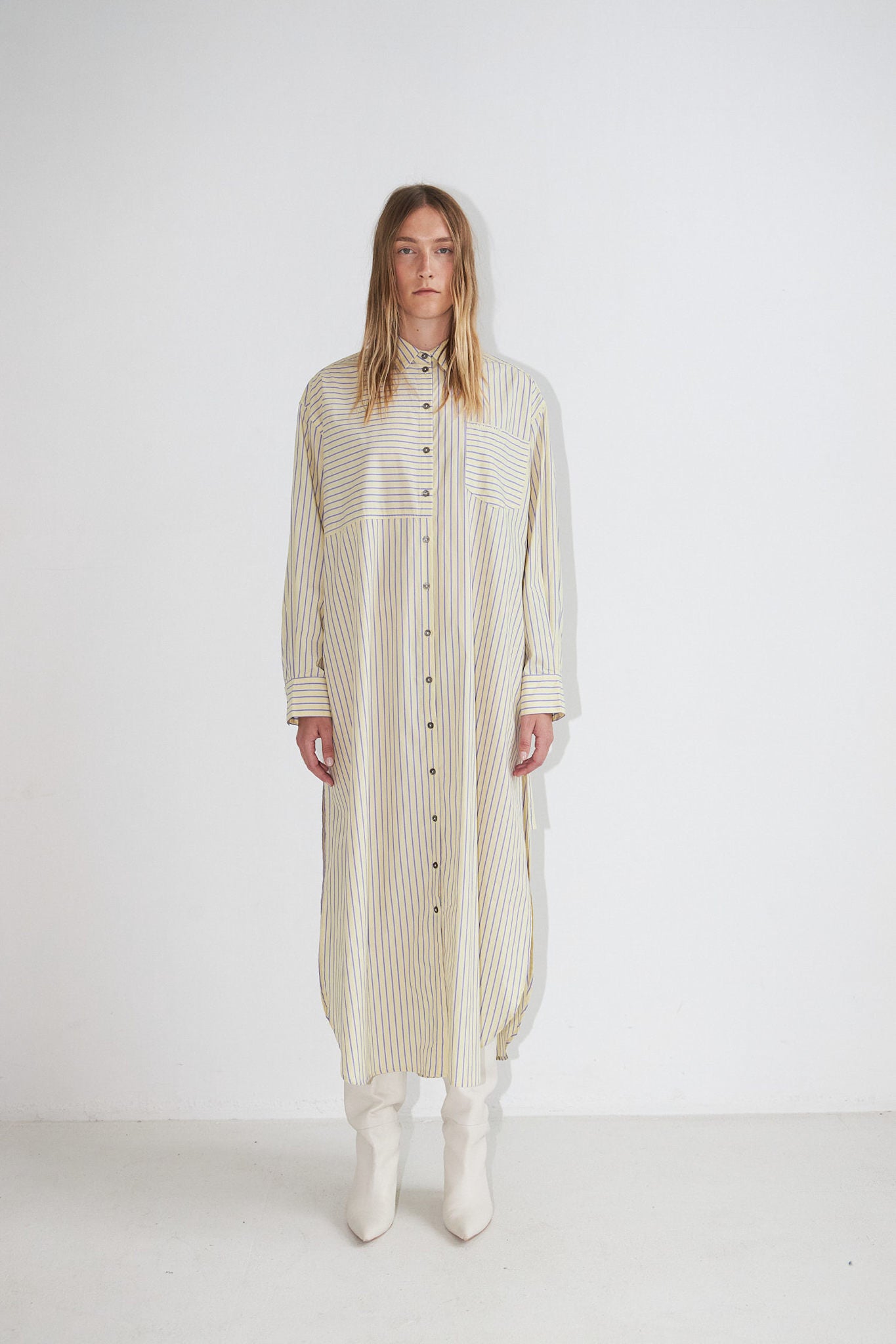 SOLITUDE - 118 PALE YELLOW