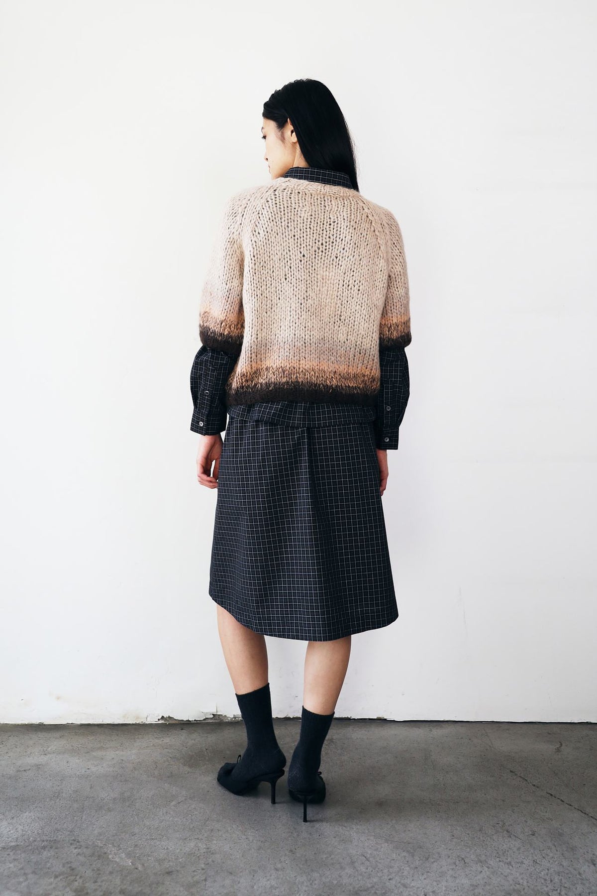 ESTELLE SHADE CREW - 885 SOIL SHADE - DawnxDare.com