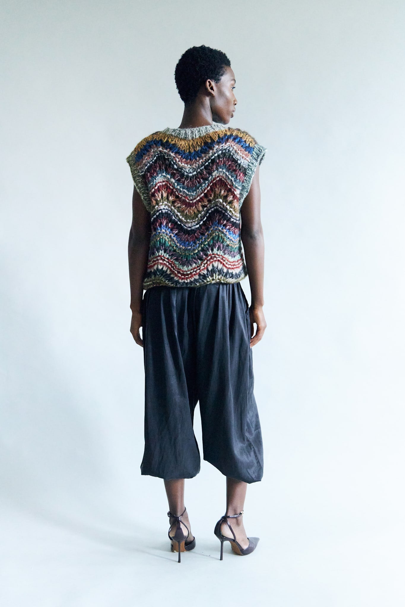 ALAIA - 199 BLACK - DawnxDare.com