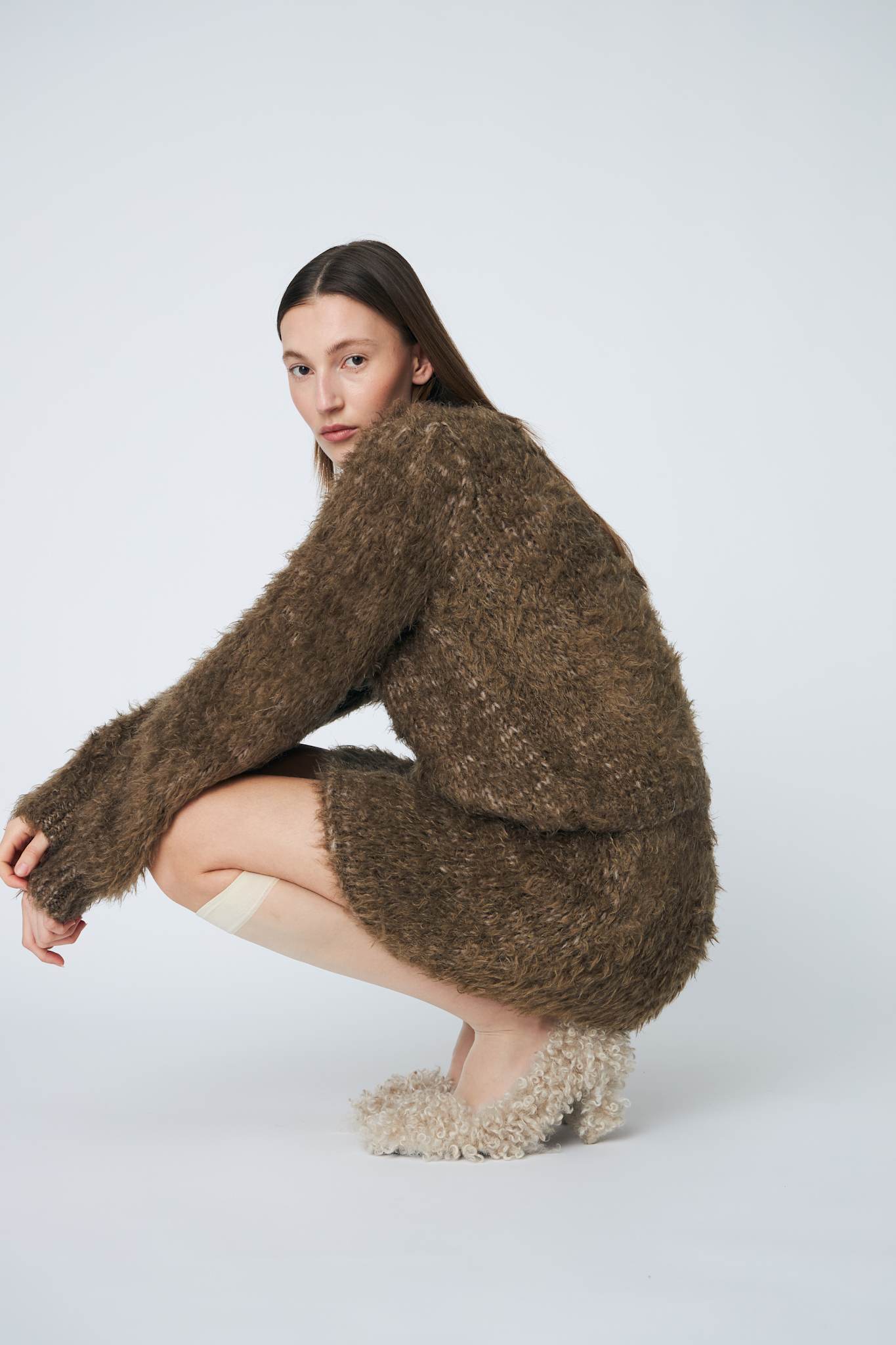 BABS PULLOVER - 193 SHITAKE - DawnxDare.com