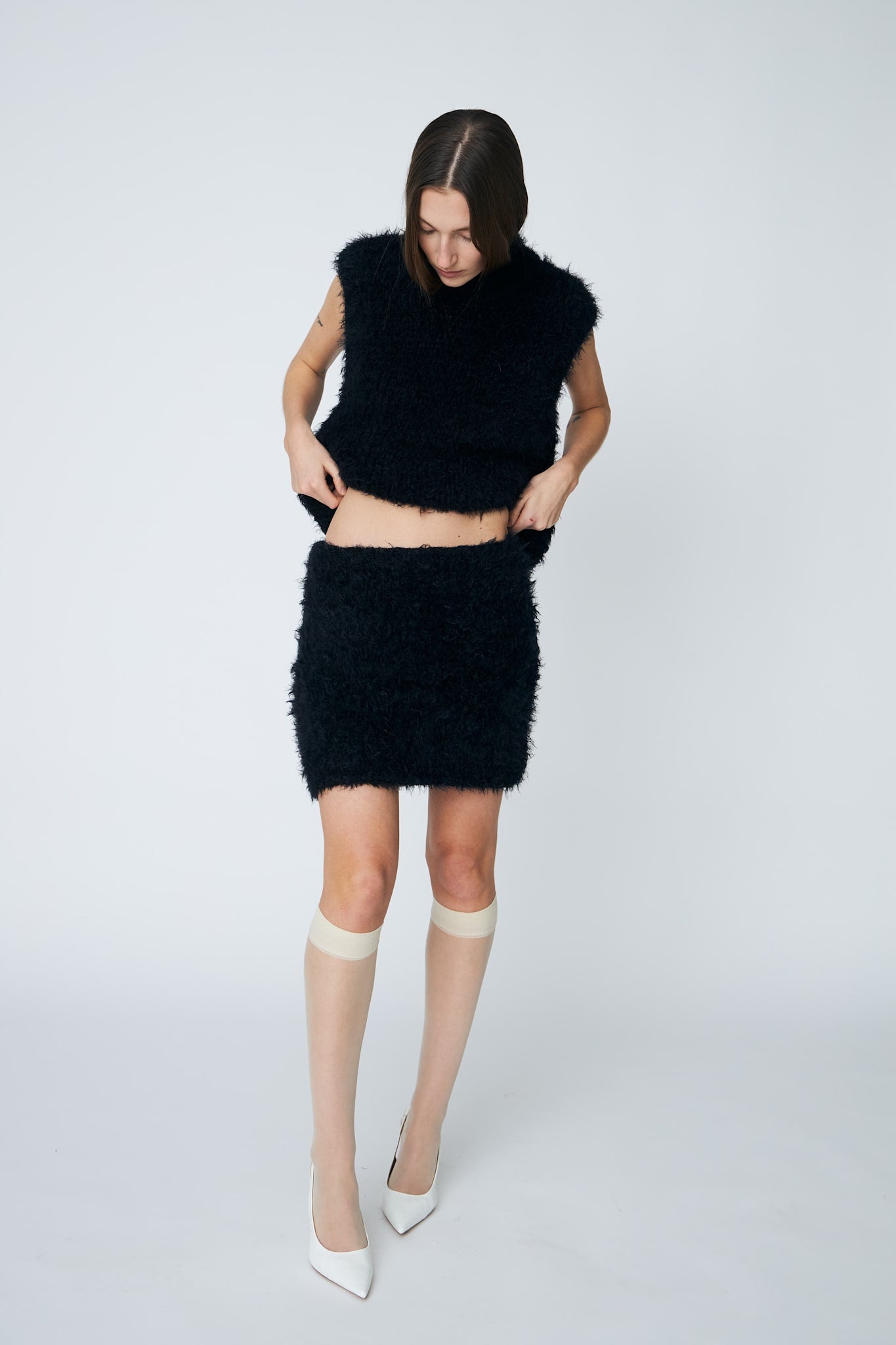 ELLIS SLIPOVER - 199 BLACK - DawnxDare.com