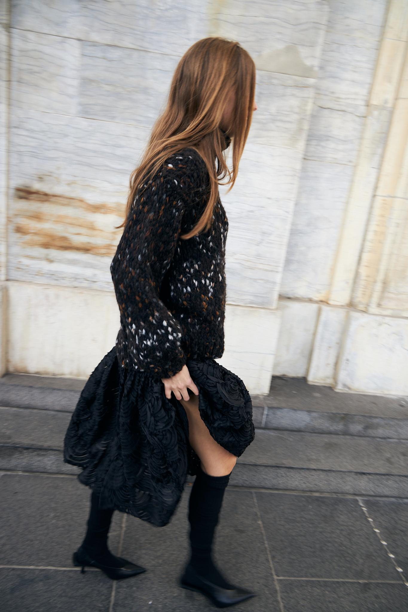 NAOMI - 199 BLACK