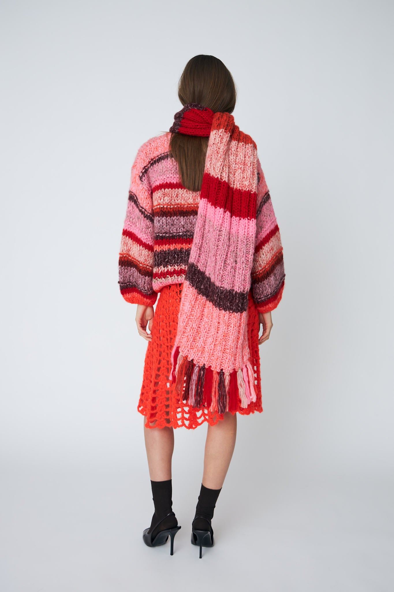 SCARF - 335 CHILI - DawnxDare.com