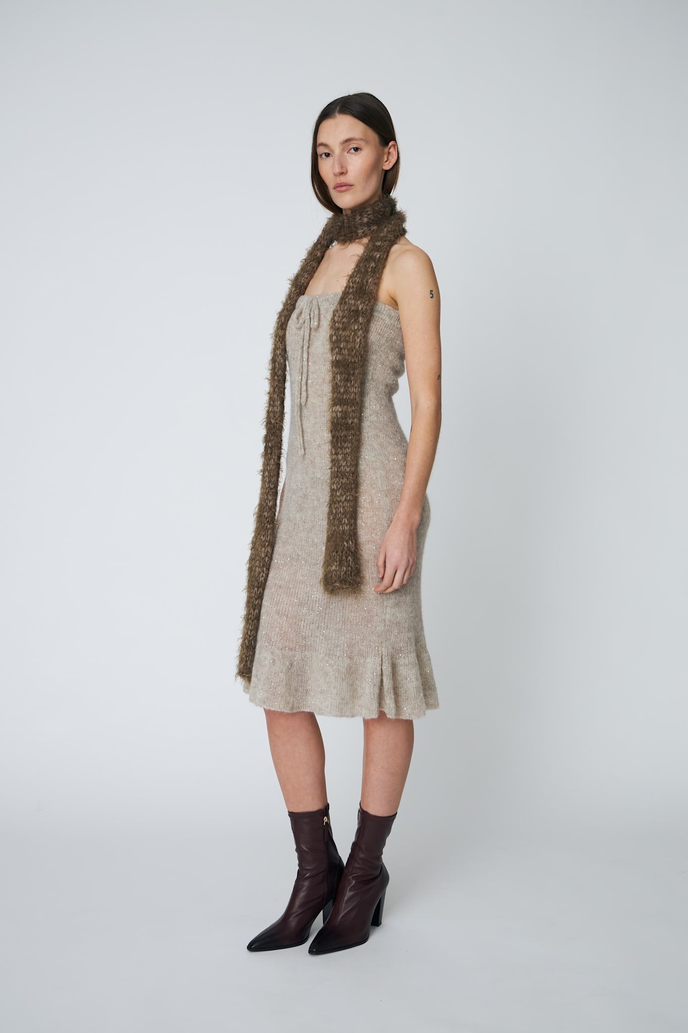 EA SCARF - 193 SHITAKE