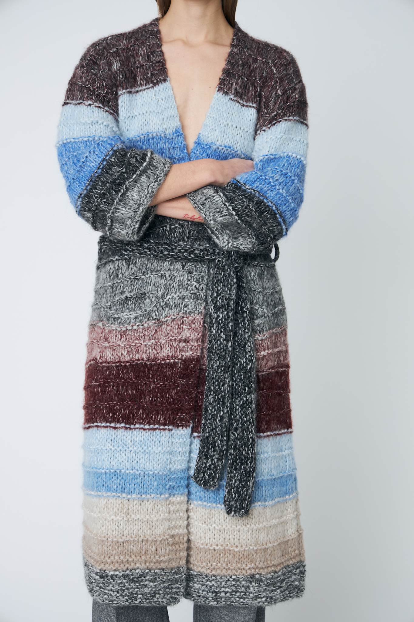 FLORENCE CARDIGAN - 940 MIDNIGHT RAISIN - DawnxDare.com