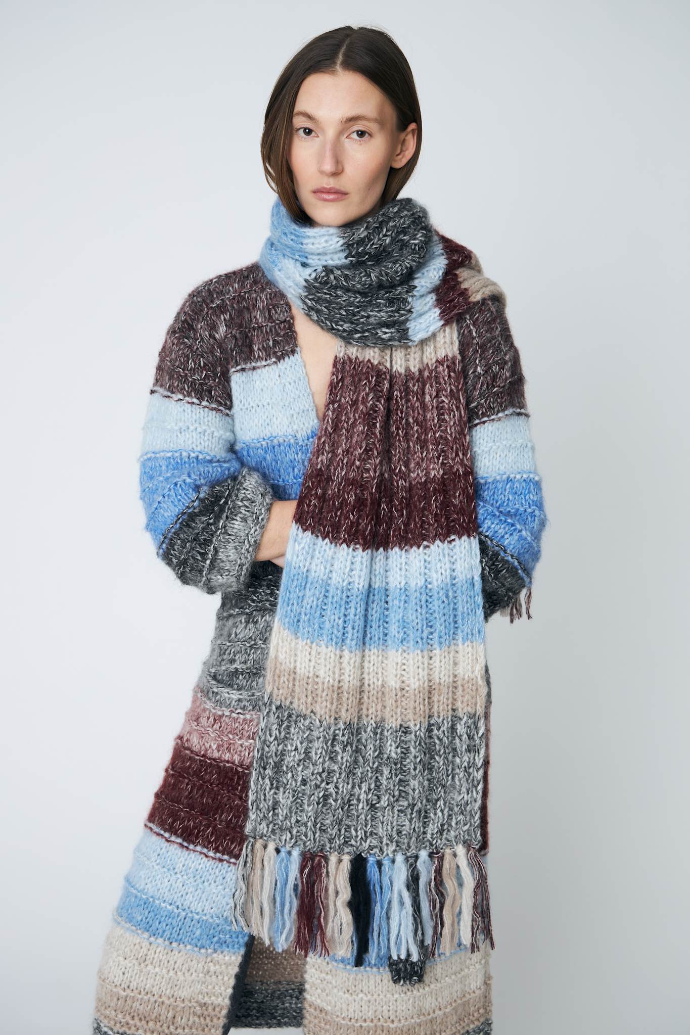SCARF - 940 MIDNIGHT RAISIN - DawnxDare.com