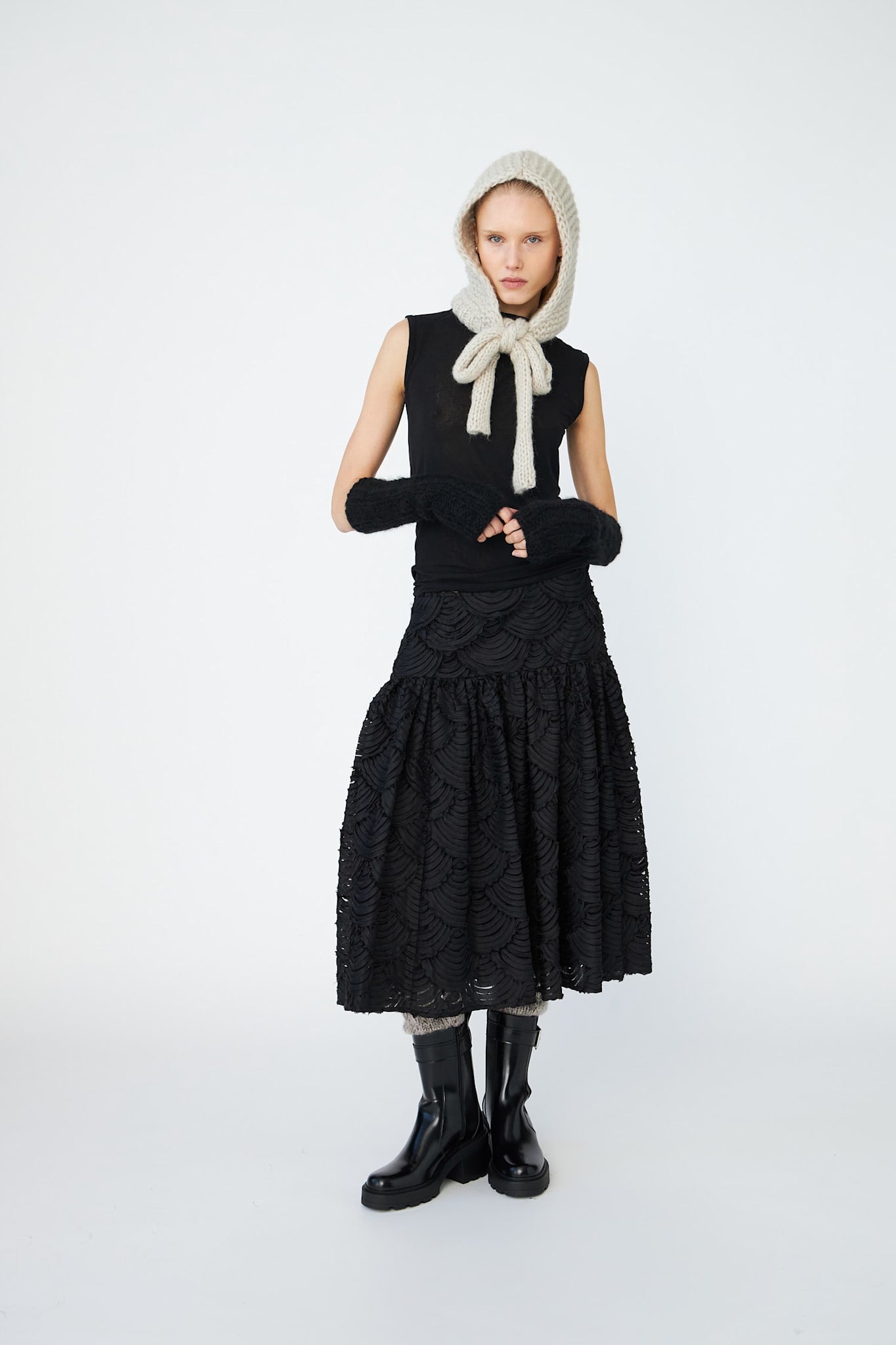 NAOMI - 199 BLACK