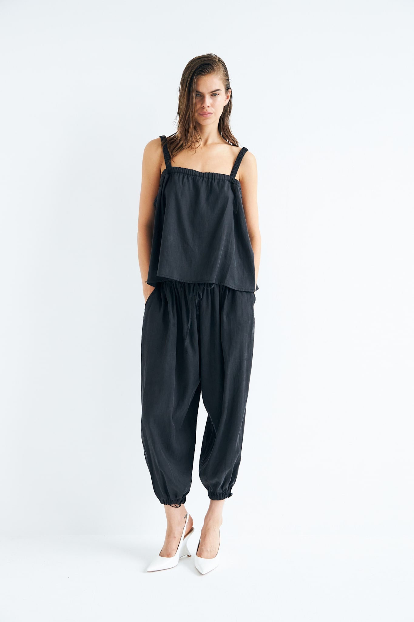 ALAIA - 199 BLACK - DawnxDare.com