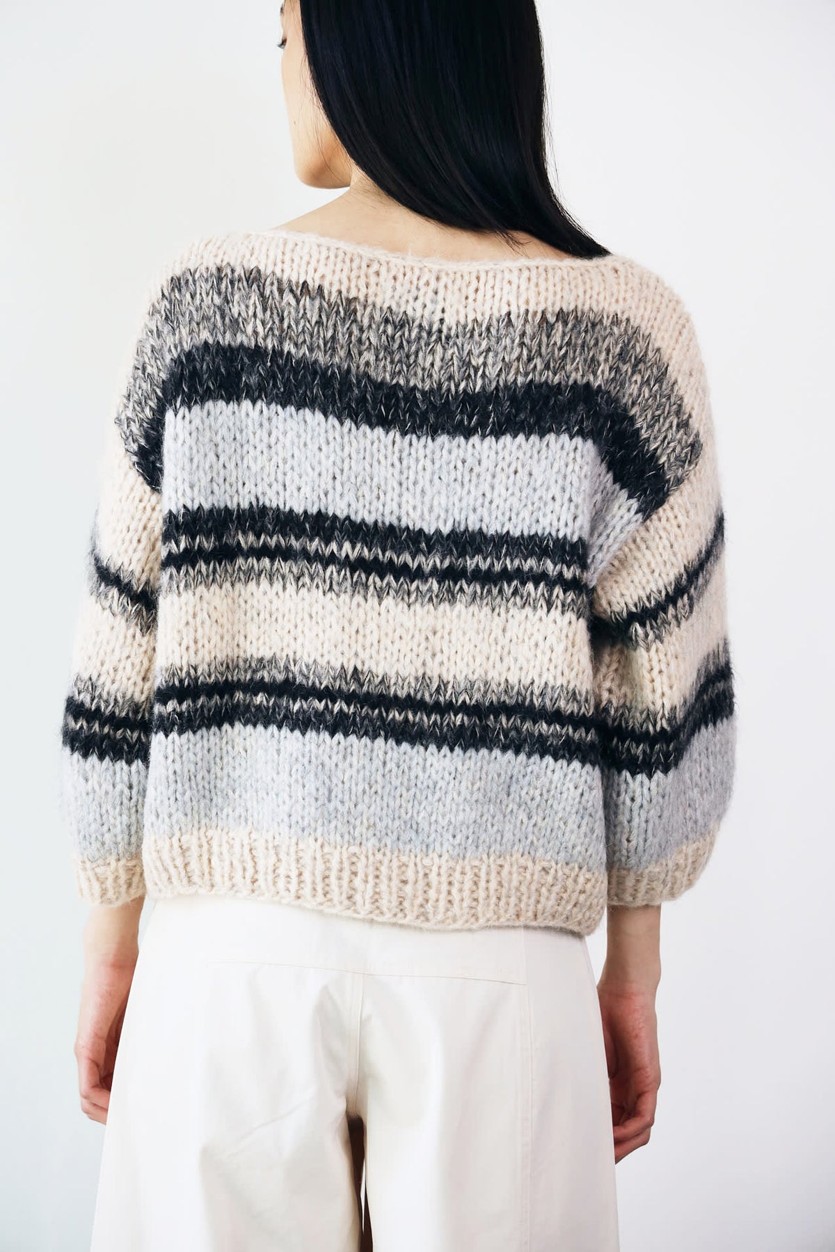 LOLA CREW - 199 BLACK - DawnxDare.com