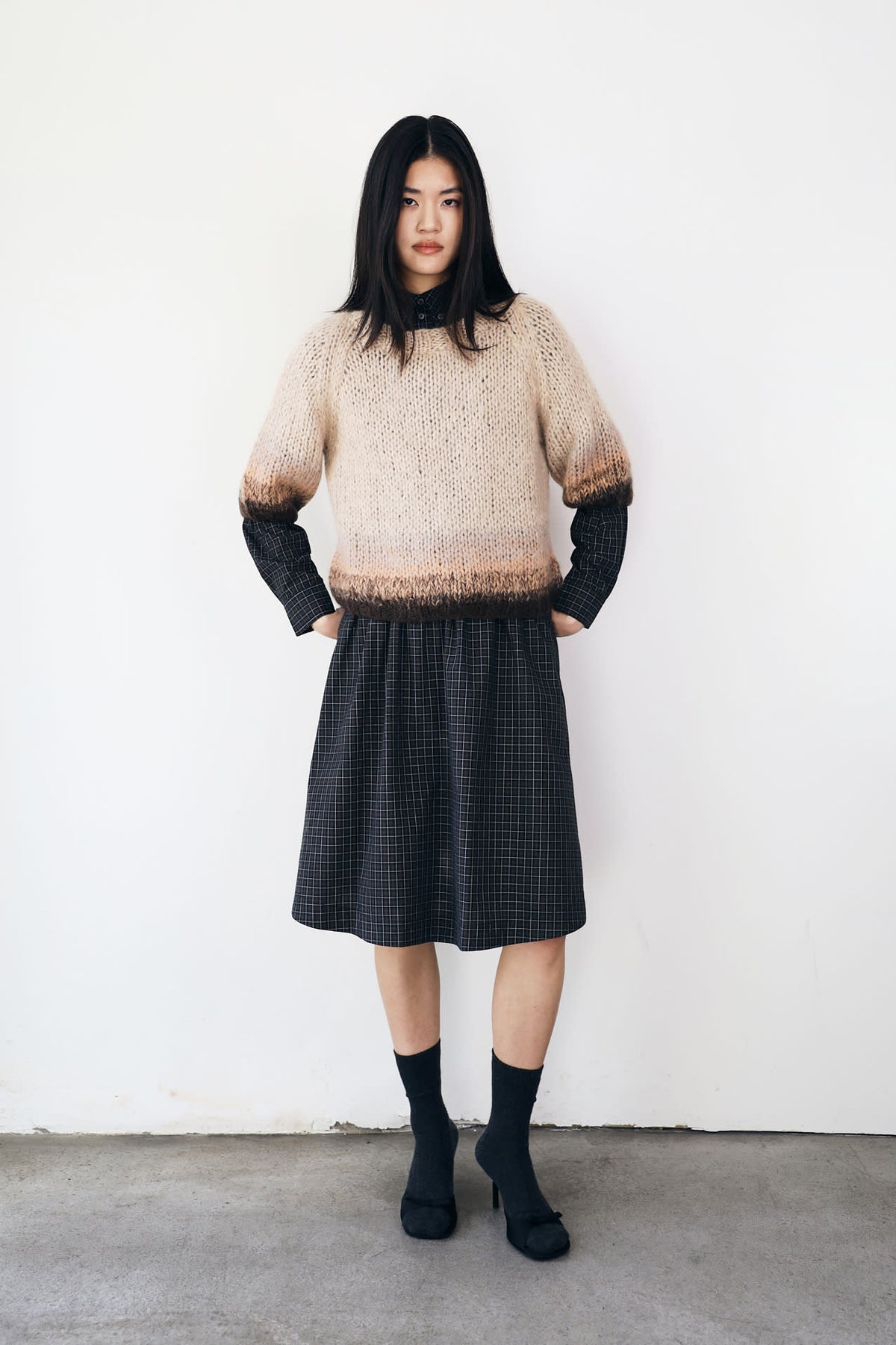 ESTELLE SHADE CREW - 885 SOIL SHADE - DawnxDare.com
