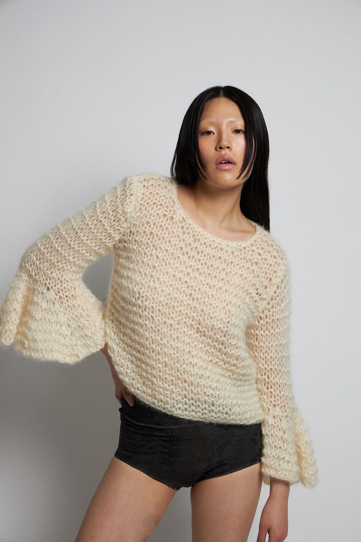 WERONICA TOP - 102 CHALK - DawnxDare.com