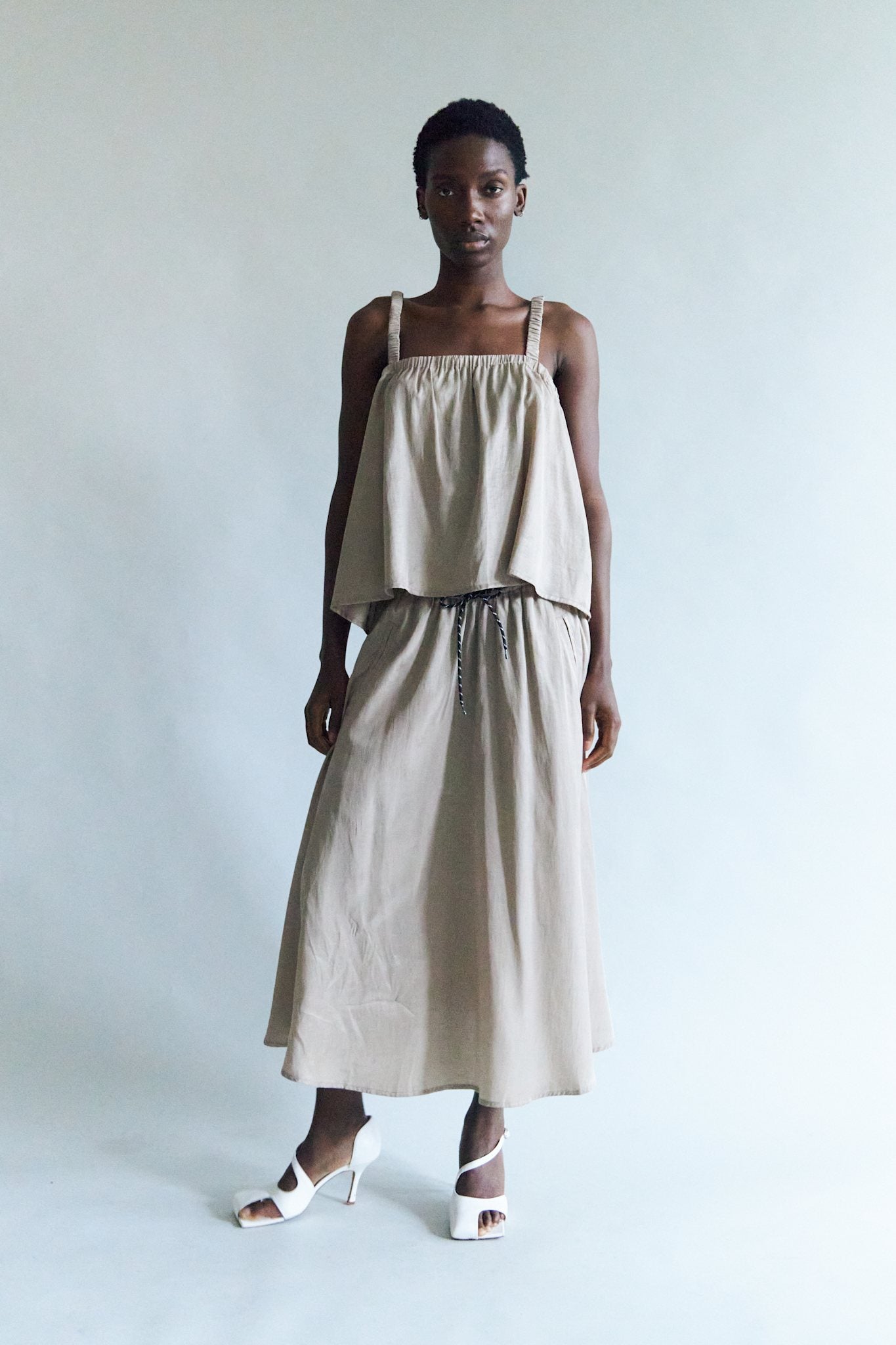 AMBER - 592 KHAKI - DawnxDare.com