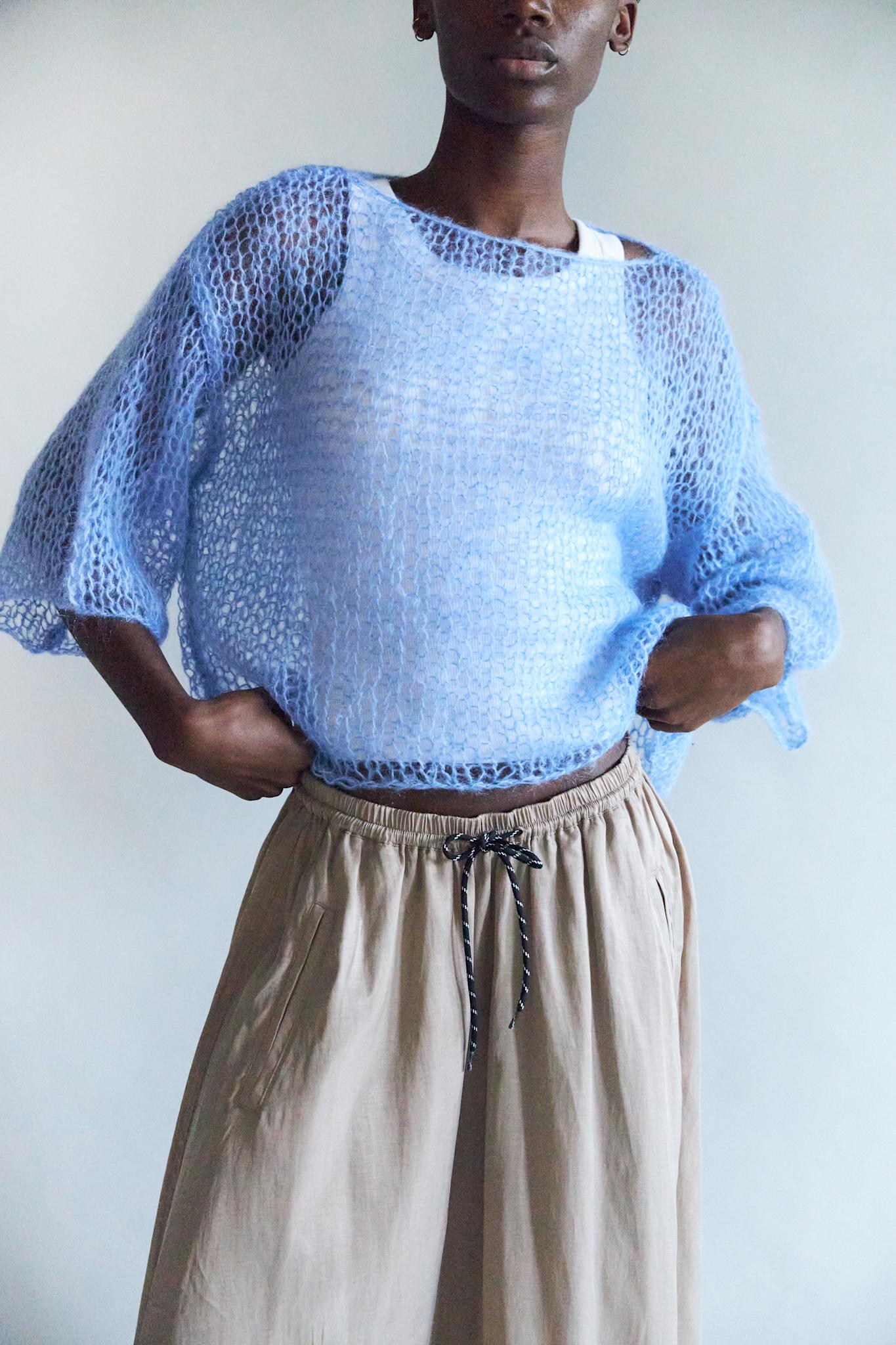 LILY - 630 BLUE - DawnxDare.com