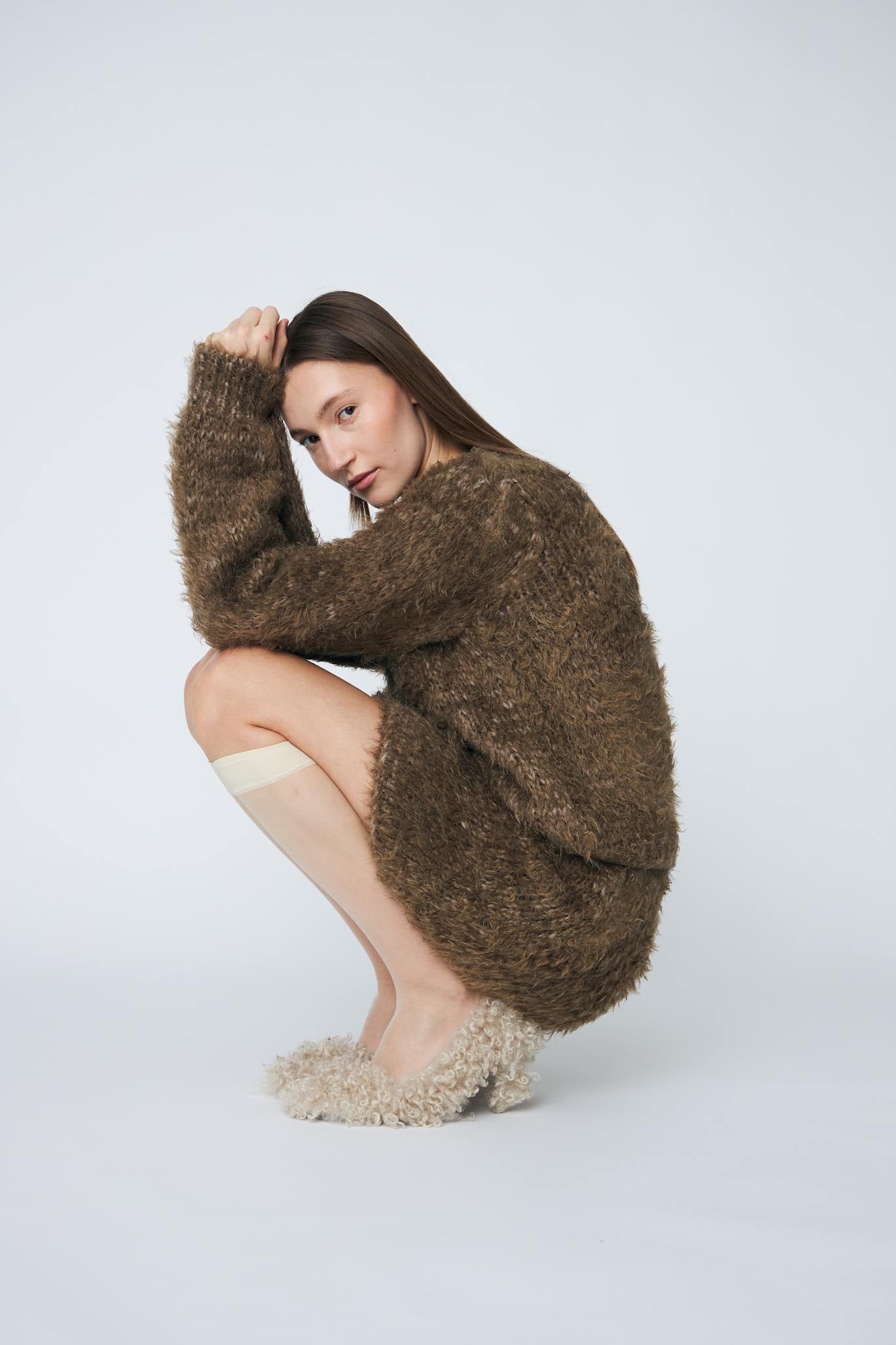 BABS PULLOVER - 193 SHITAKE - DawnxDare.com