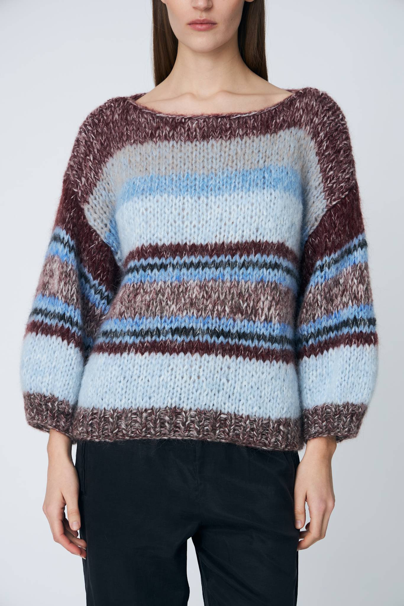 LOLA CREW - 940 MIDNIGHT RAISIN - DawnxDare.com