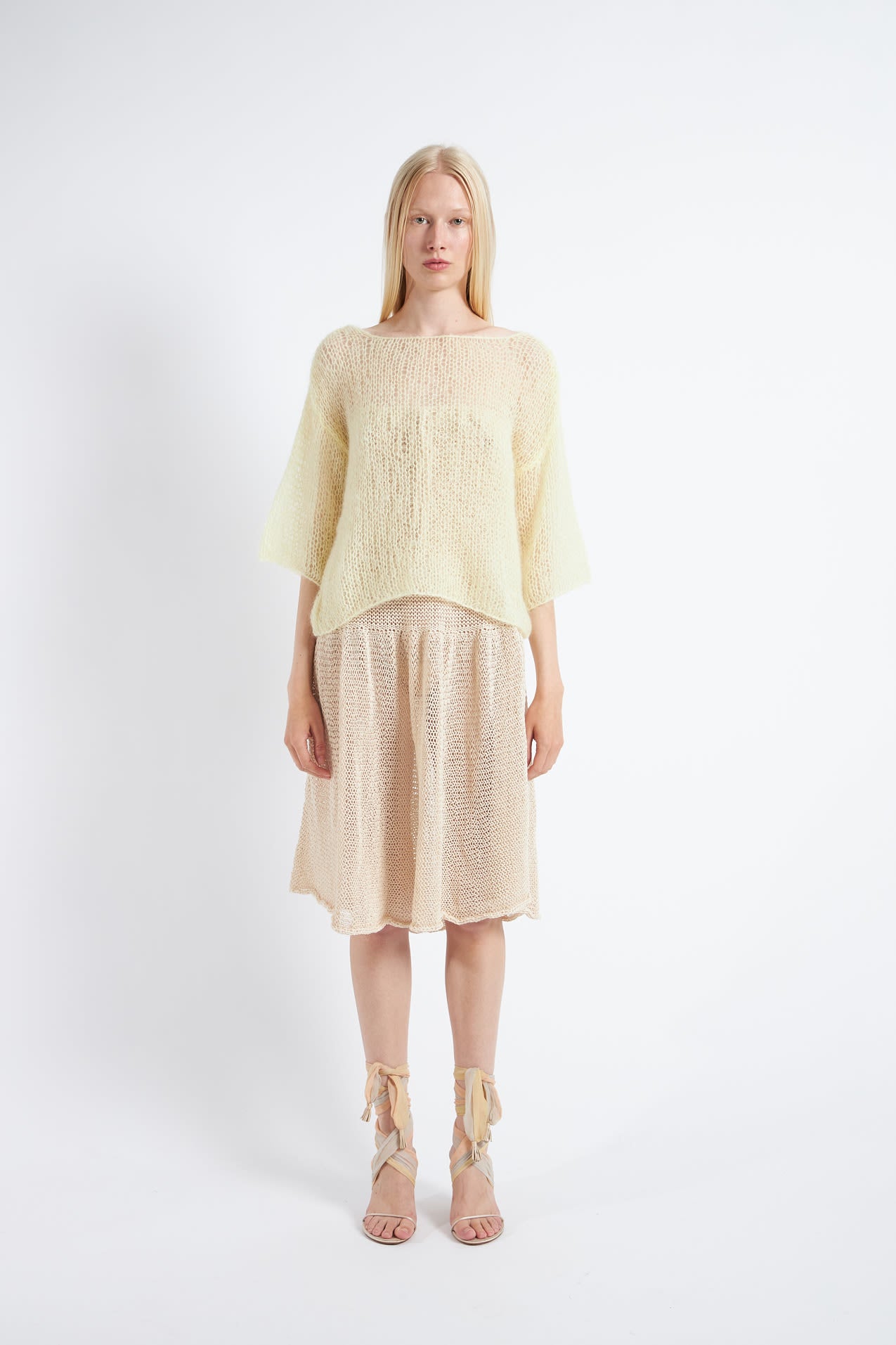 LILY - 117 YELLOW