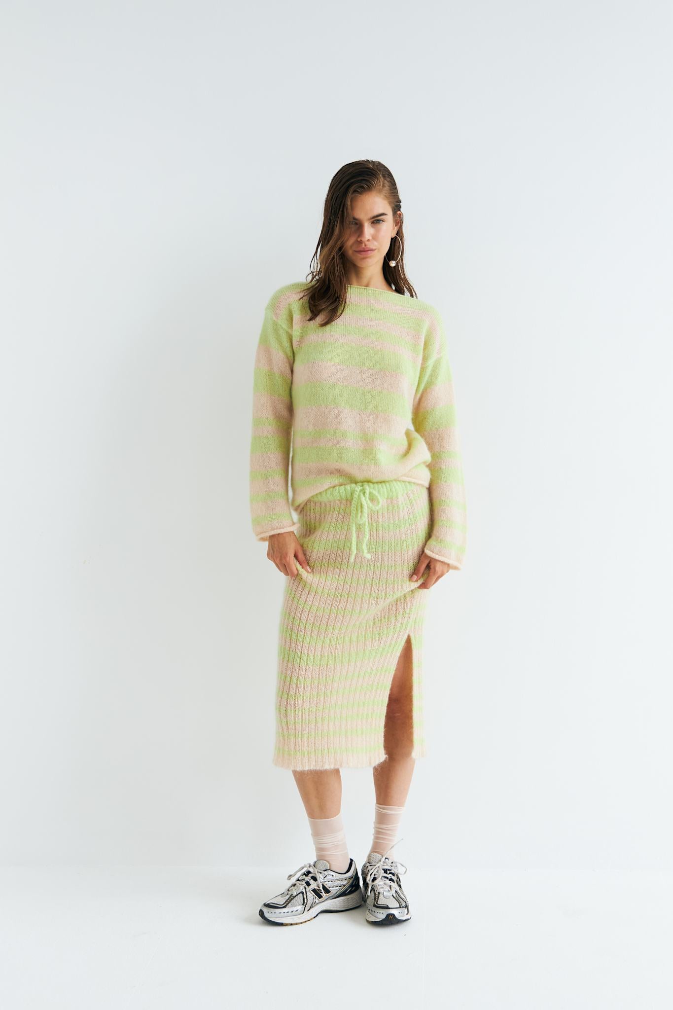 STARLETTE - 118 ABSINTH - DawnxDare.com