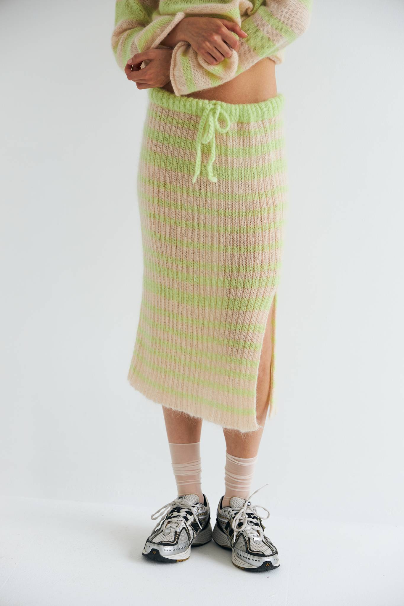 STARLETTE - 118 ABSINTH - DawnxDare.com